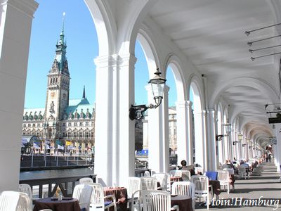 Moin Hamburg ハンブルクと北ドイツの街 ハンブルクの通り アルスター アルカーデン Alster Arkaden